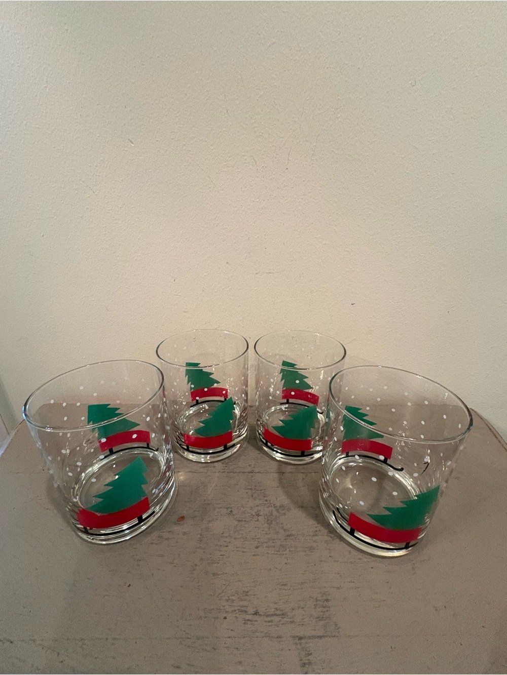 Set of 4 VTG Dayton Hudson Christmas Tree Confetti Lowball Glasses
